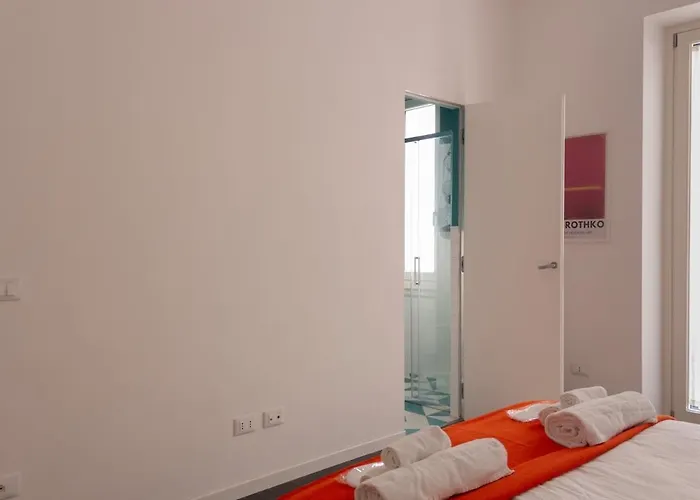 Apartment Piazza Bologna - Very Well Connected To Colosseum And Station Rom