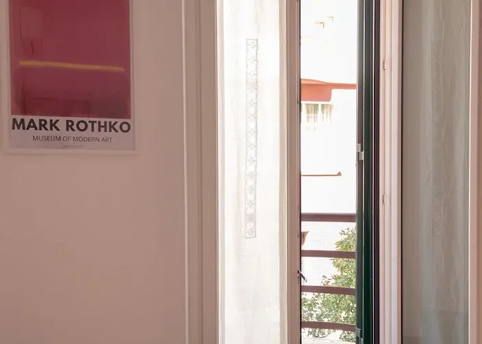 Piazza Bologna - Very Well Connected To Colosseum And Station *